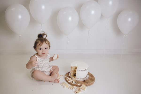 Cake smash girl photography